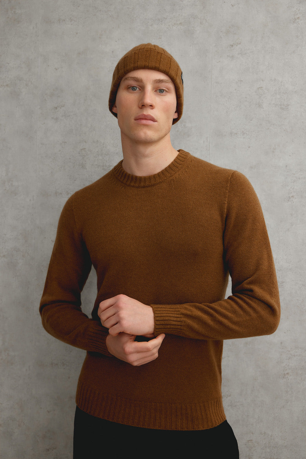 mens cashmere knitwear