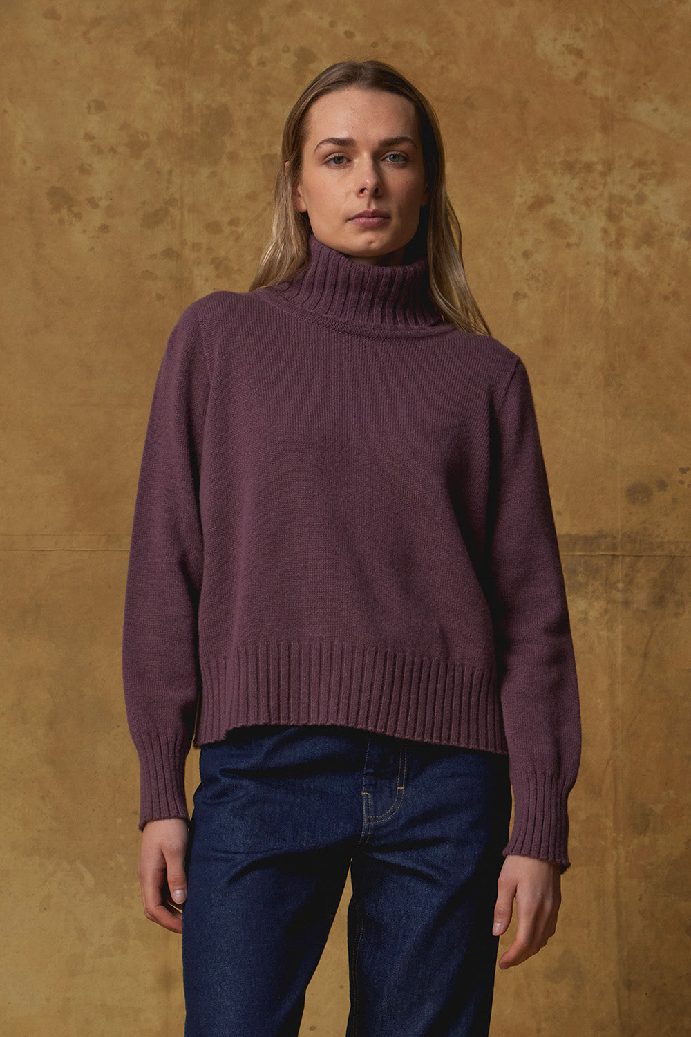 Standard Issue Cashmere Cropped Sweater in Orchid Purple