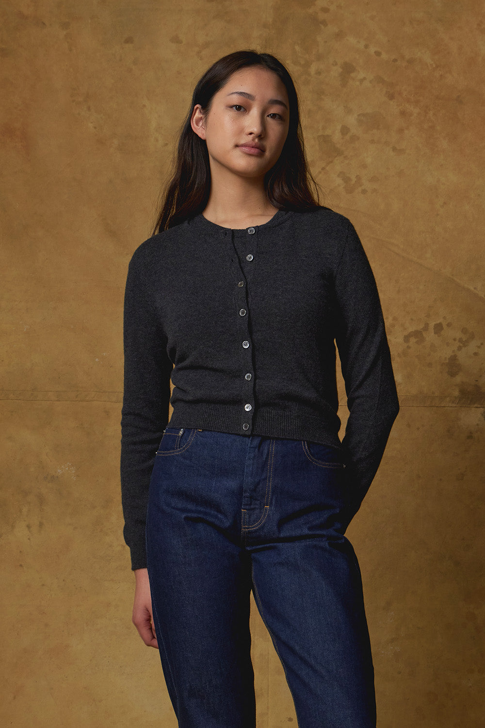 Standard Issue Cashmere Crop Cardigan in Carbon Grey